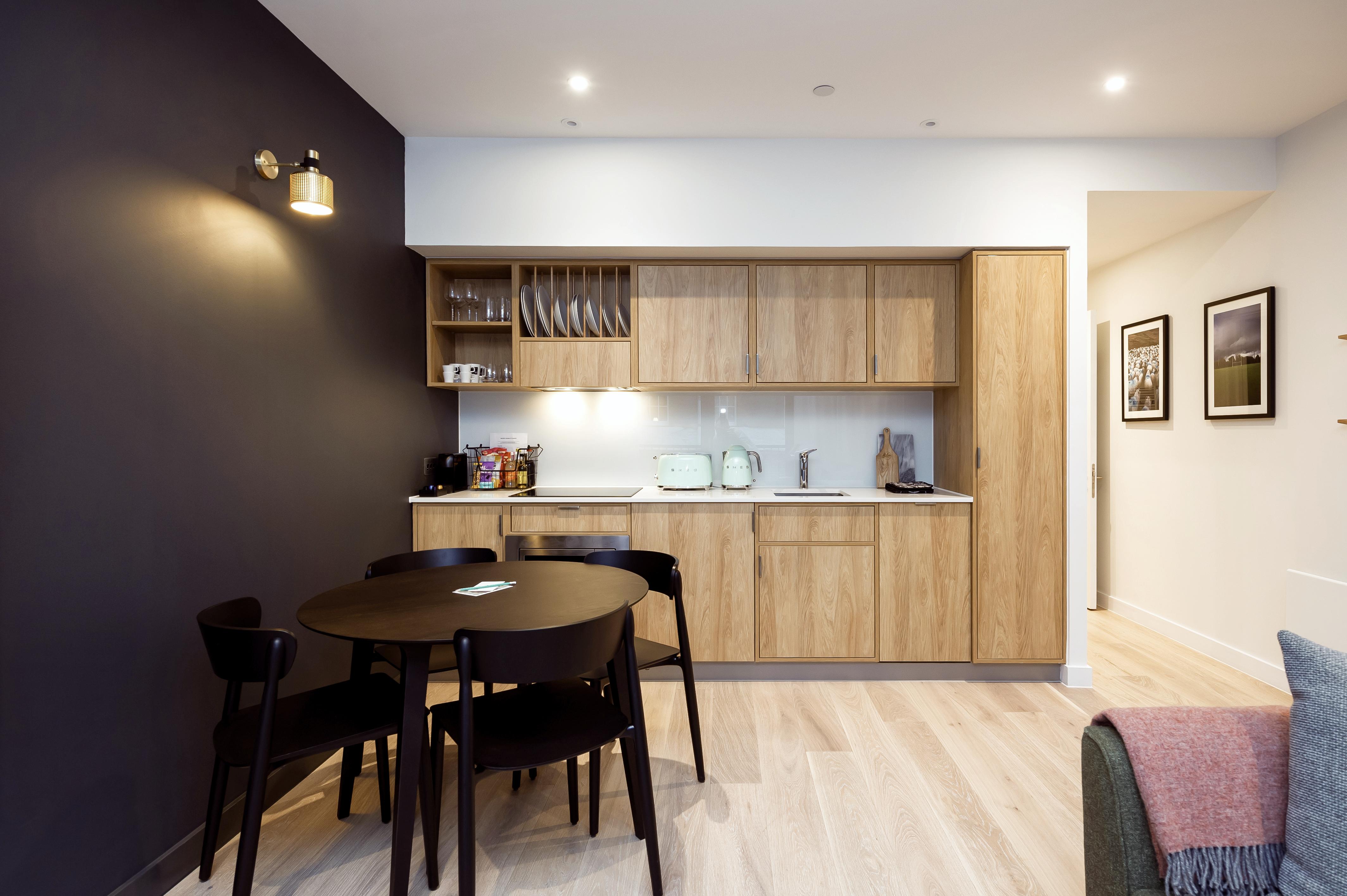 Wilde Aparthotels Edinburgh Grassmarket ภายนอก รูปภาพ